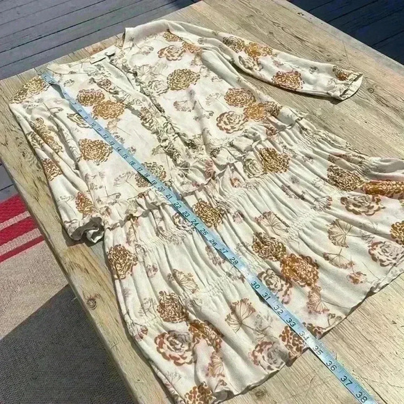 Hinge, extra small ruffled knee length dress - Picture 6 of 7